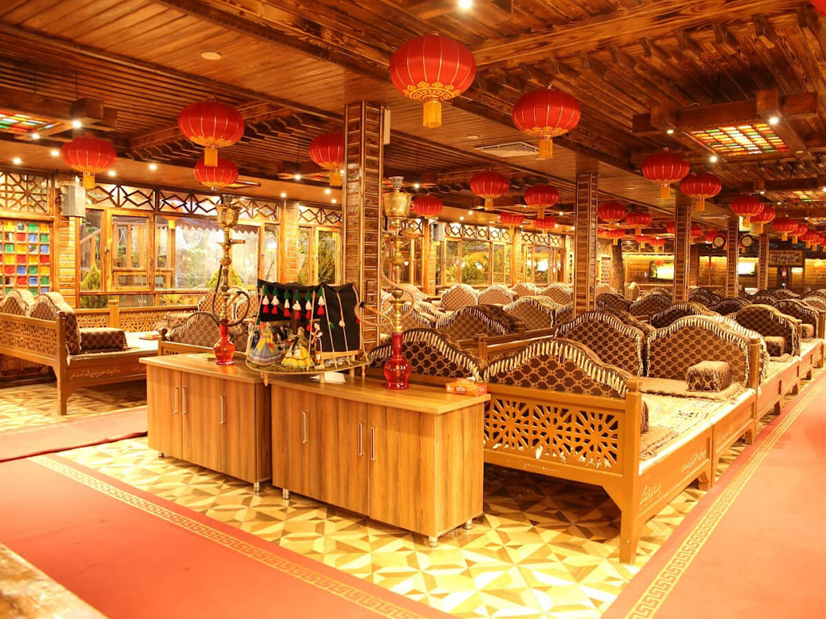 طراحی سایت رستوران سنتی در شیراز و تاثیر آن بر برندسازی